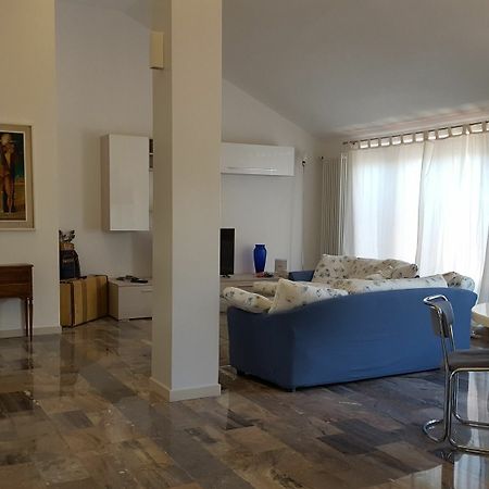 Villa Casa Michelangelo à Bergame Extérieur photo
